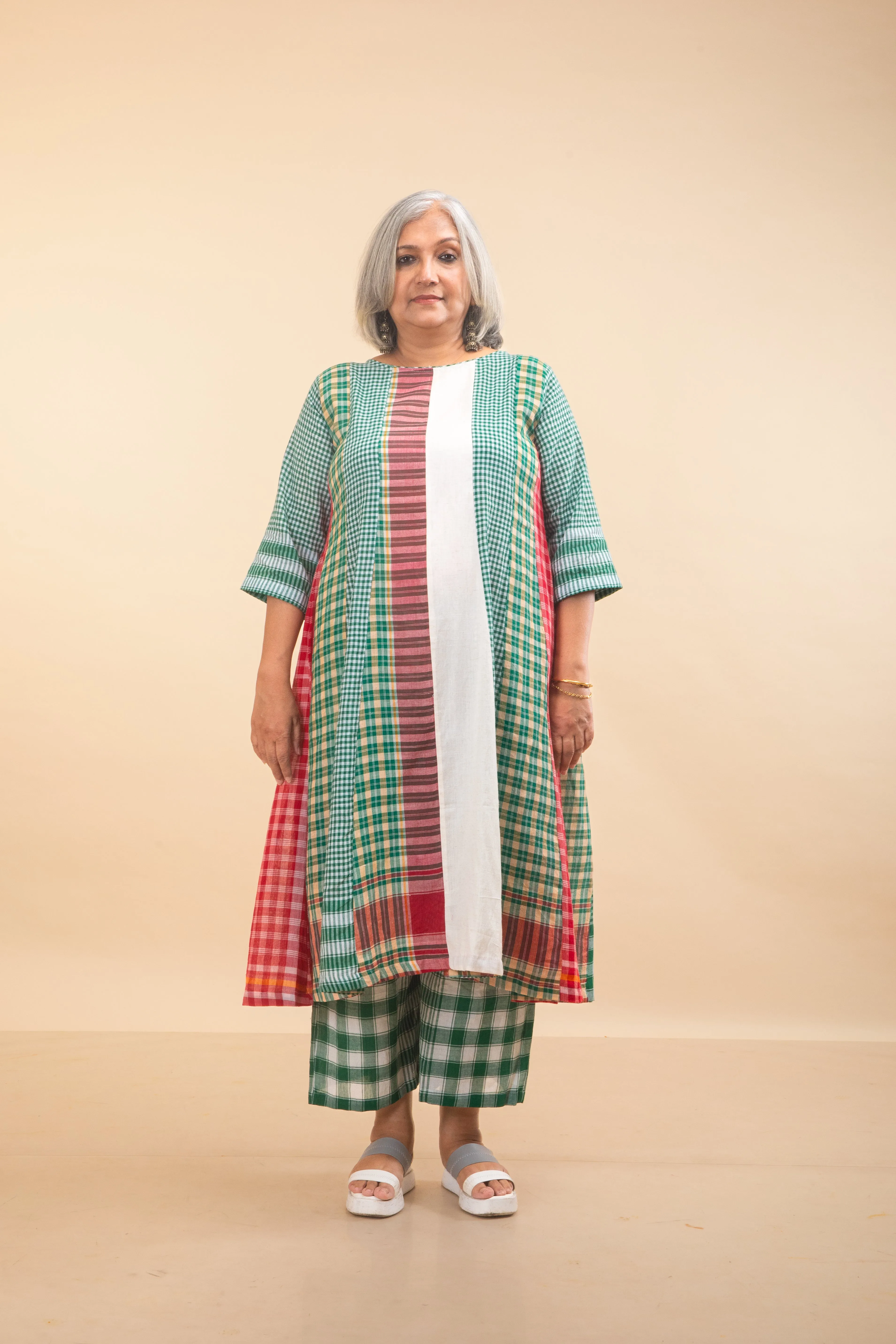 16 Panelled Twirly Green Dress (Set)   Palazzo