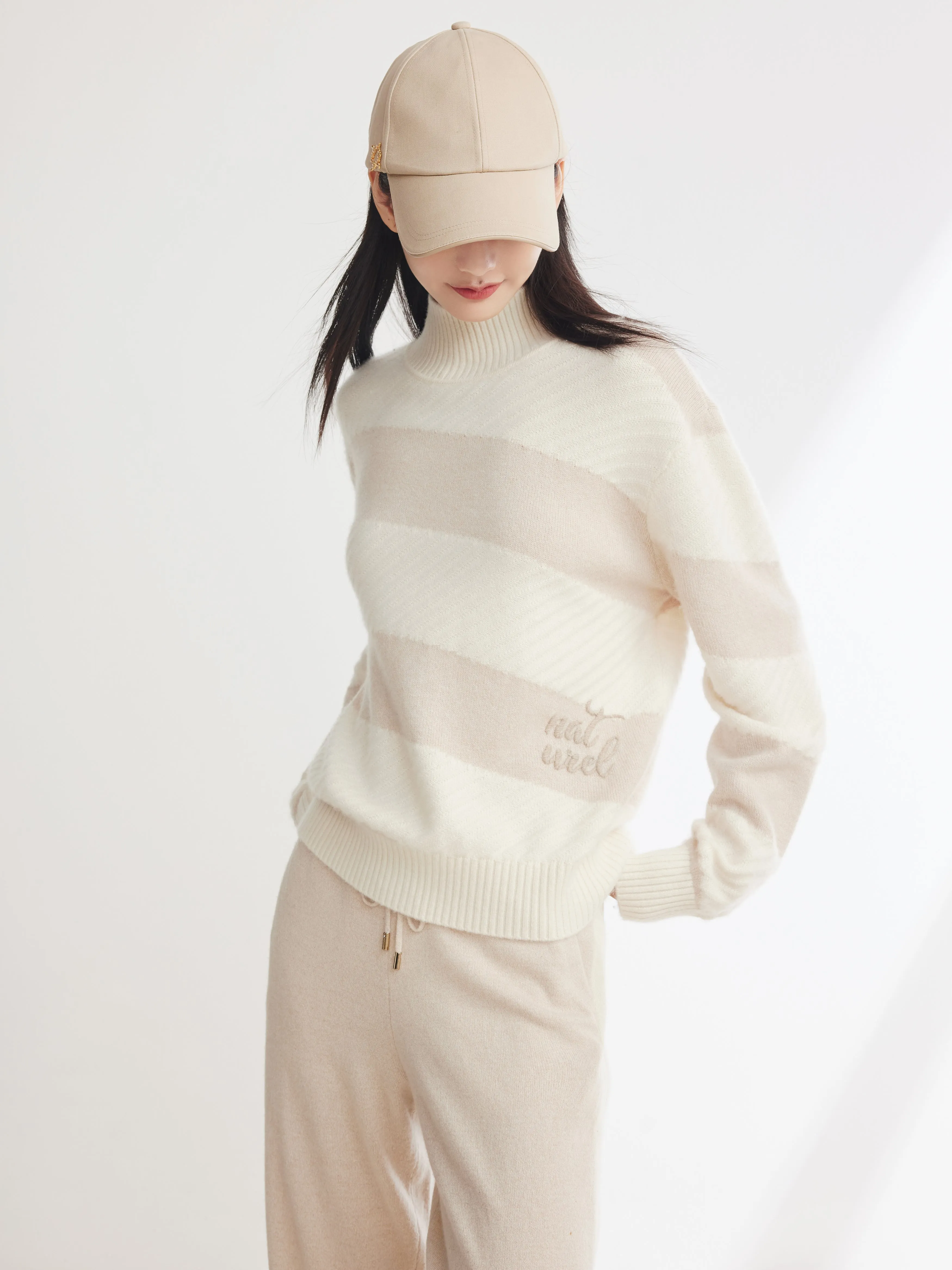 EP YAYING Pure Cashmere Knit Sweater