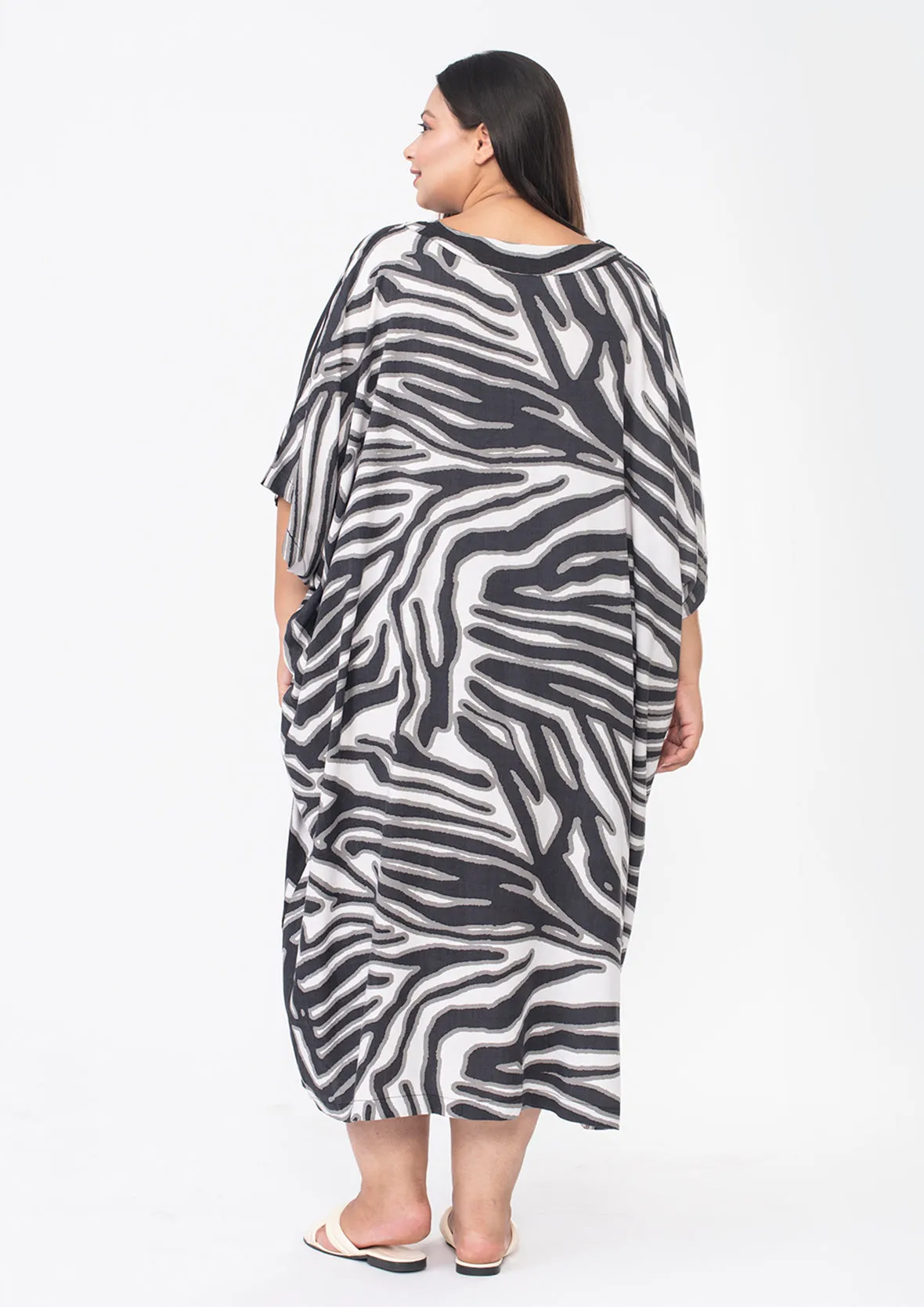 V-Neck Printed Kaftan Dress